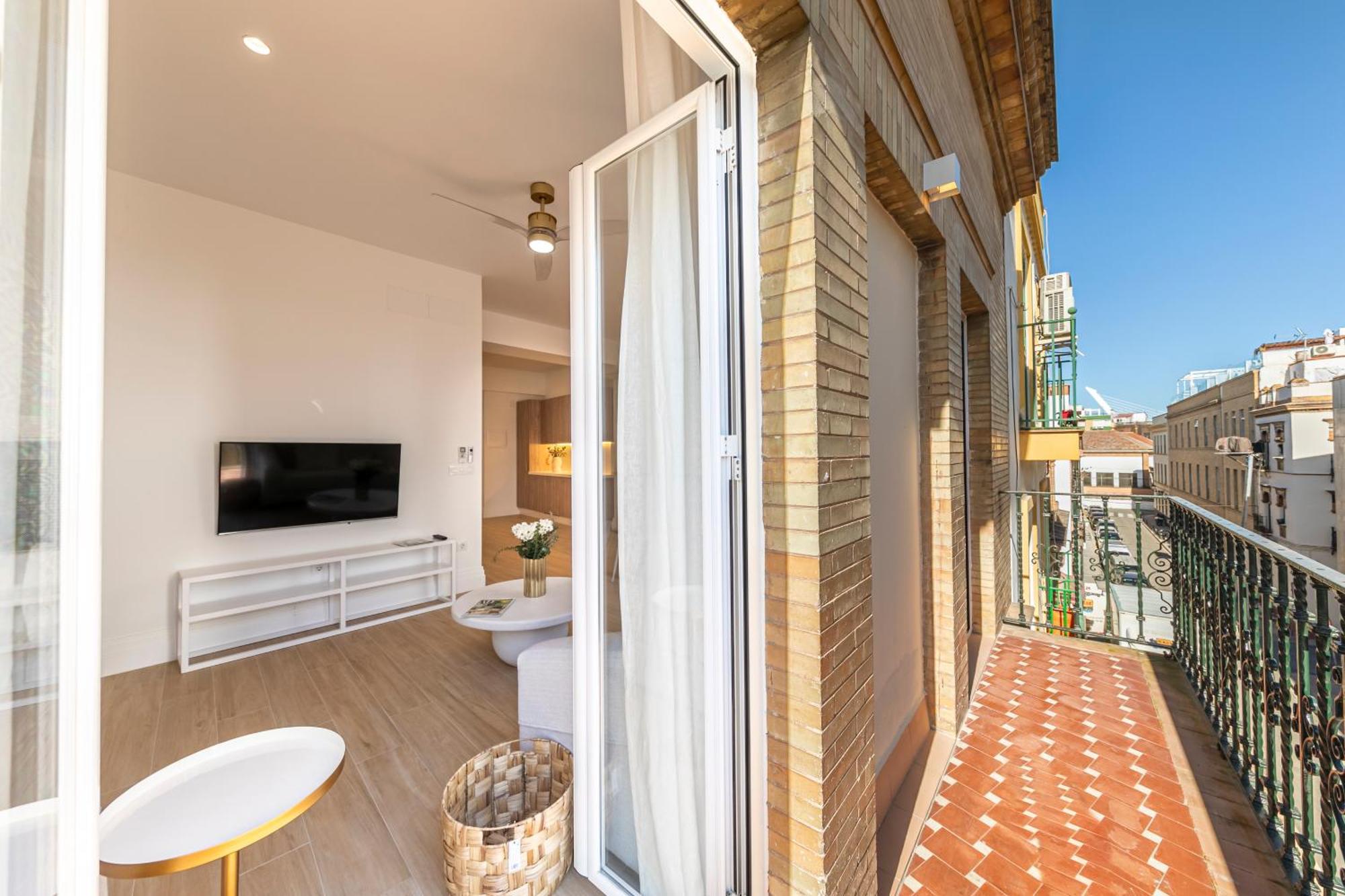 Isg Apartments Faustino 45 Seville Exterior photo